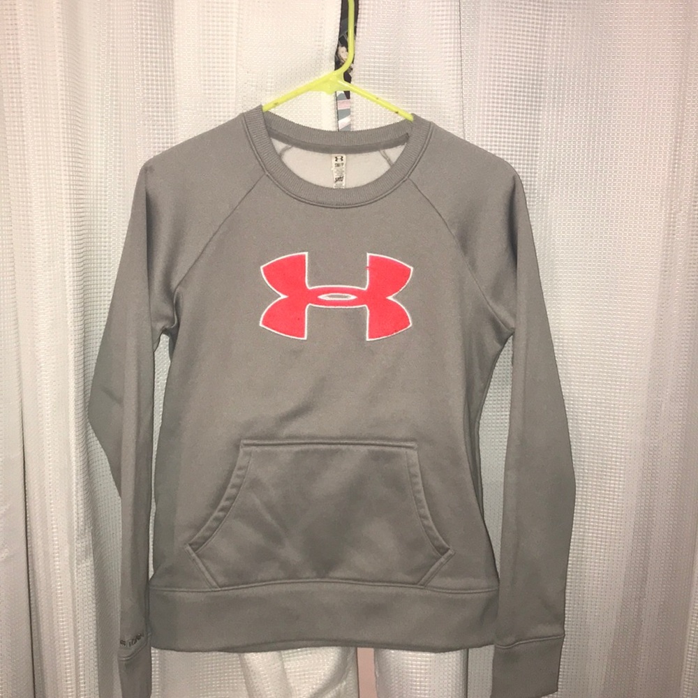 Under Armour Sweatshirt